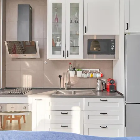 Apartment Recreo 10 *